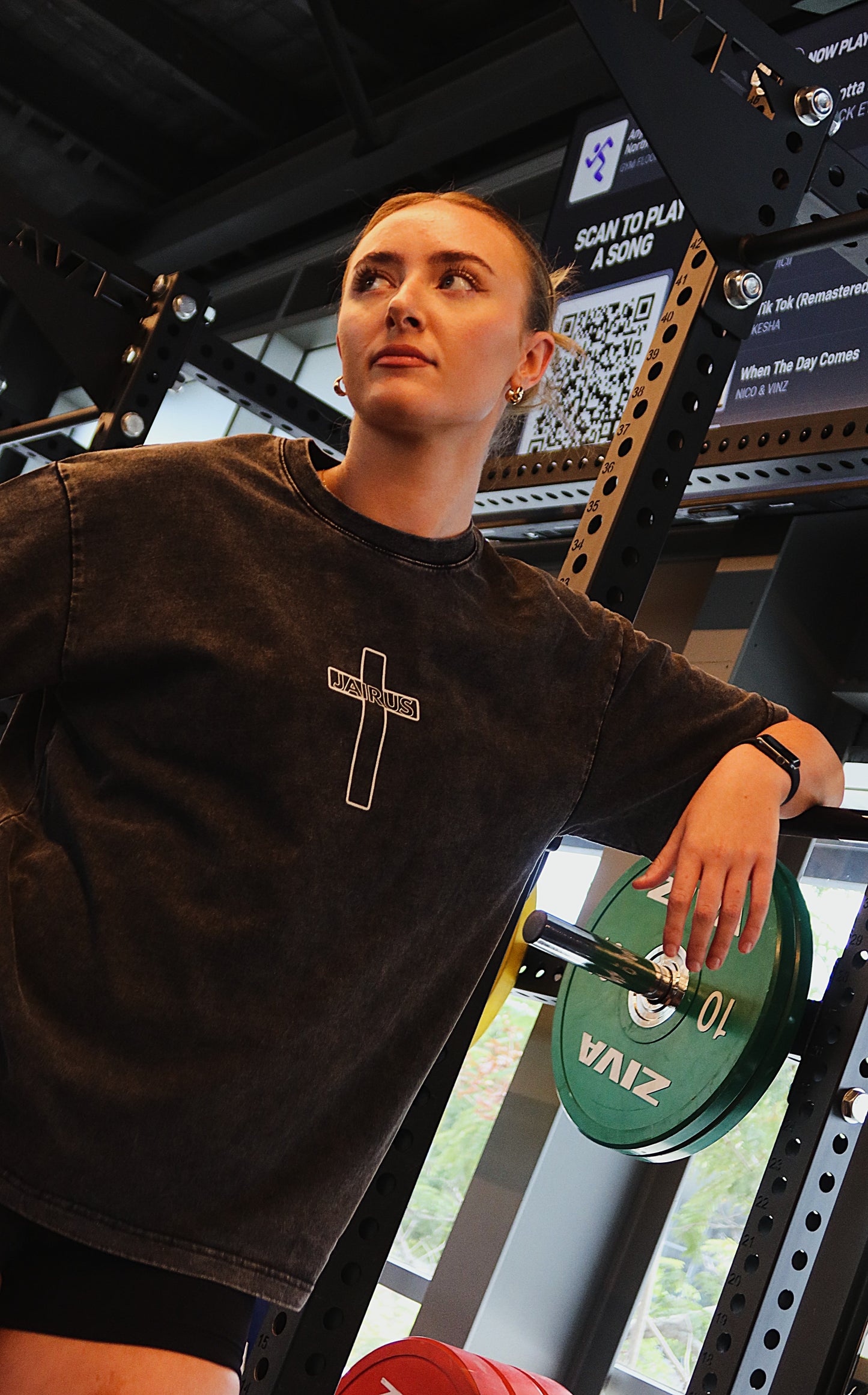 Descendent Tee - Unisex + Oversized Fit